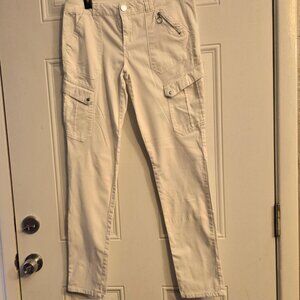 Ladies Cargo Jeans.size 9.